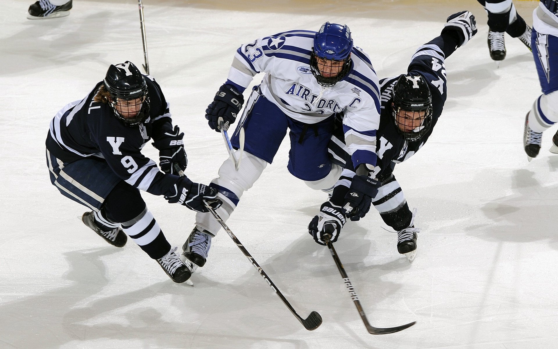 世界青年联跑锦标赛中国运动员大放异彩，世界青年田径锦标赛达标成绩