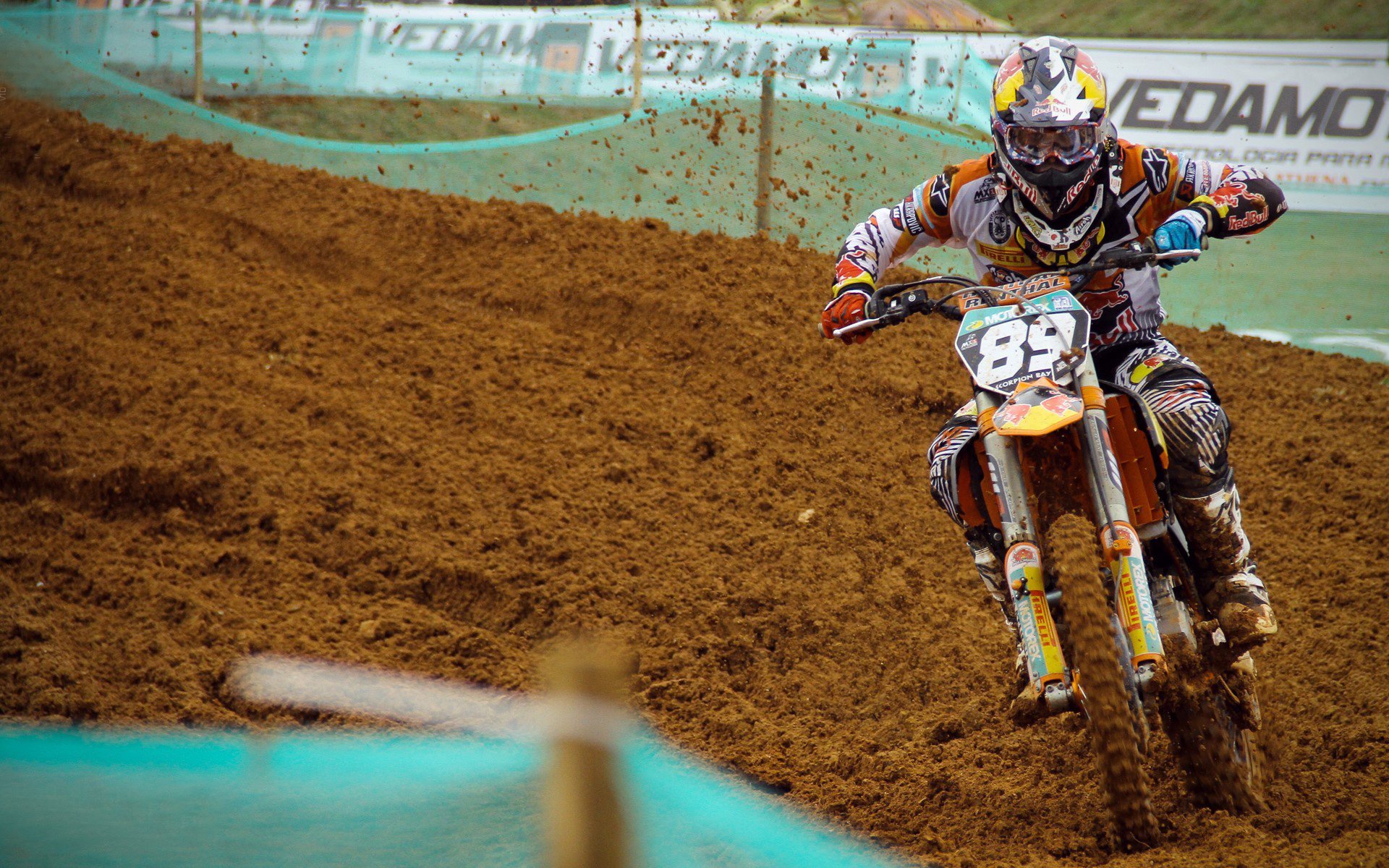 “高新区全民健身馆：短柄墙球，不只是一场比赛，而是脑力与体力的双重考验！”